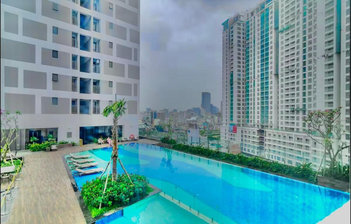 Rivergate, 1 Bedroom Center *